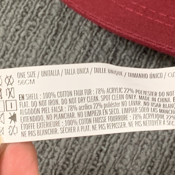 Forever 21 Pompom Baseball Hat Women's OS Burgundy Faux Fur Adjustable Strapback - Picture 14 of 14